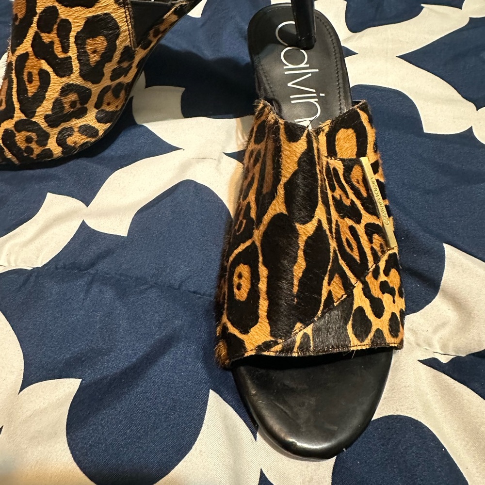 Brown real cow hair short heels Calvin Klein